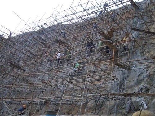 西畴公路桩基检测