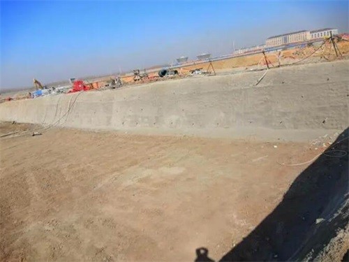 西畴高铁桩基础建设